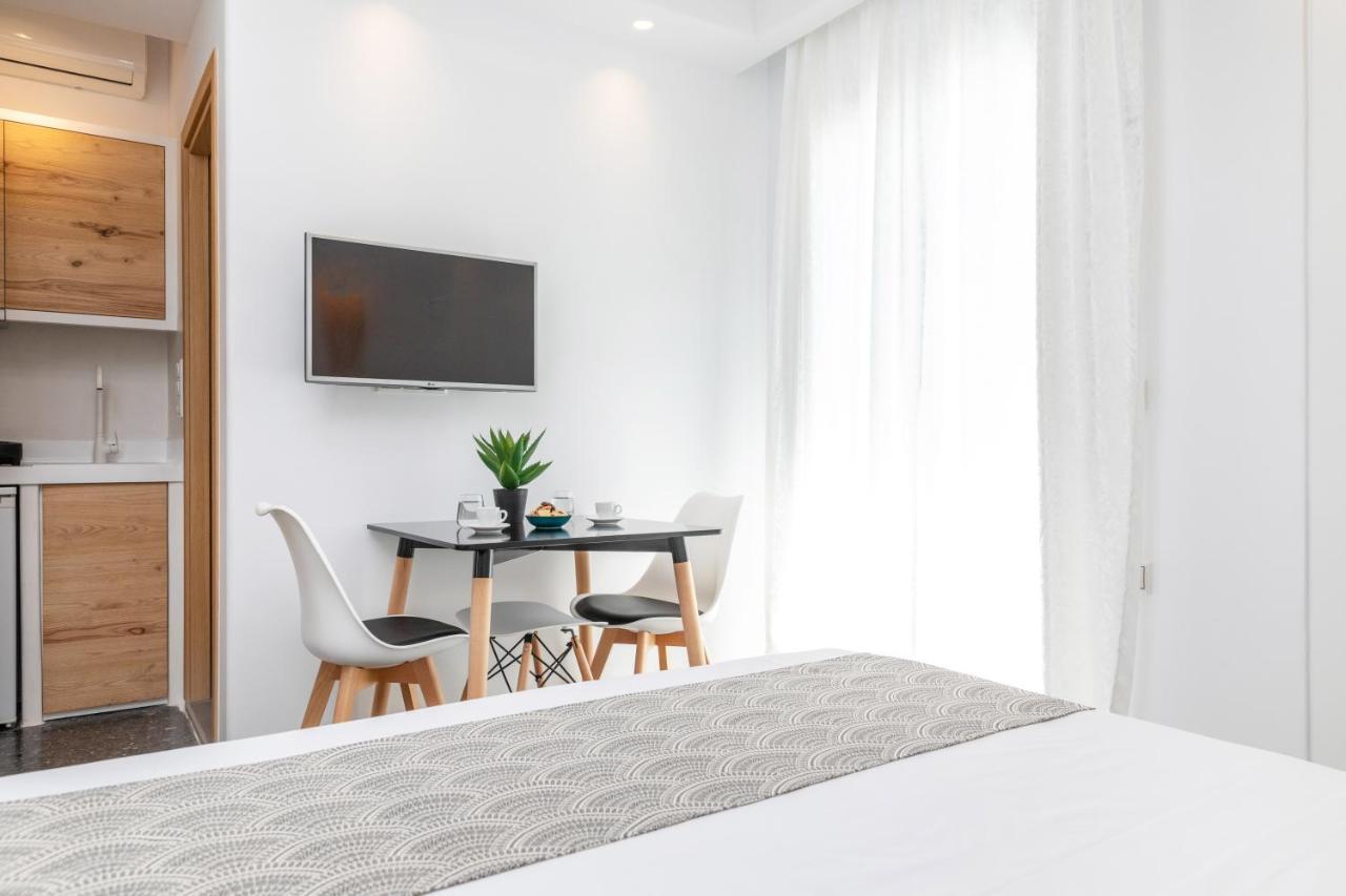 Naxos Downtown Apartments & Suites Naxos City Экстерьер фото